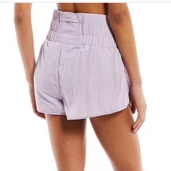 NEW Free People Movement Collection High Rise Active Shorts In Lilac Size Large - Picture 3 of 10